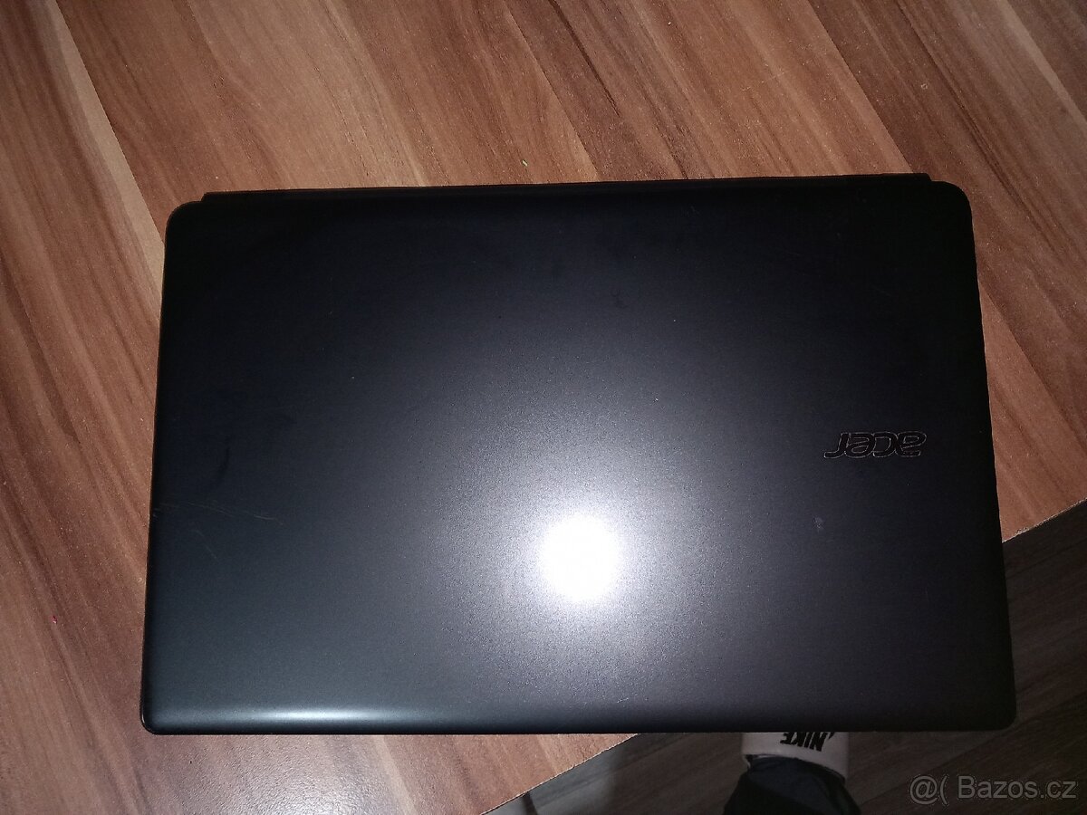 Acer Aspire E1 - 5