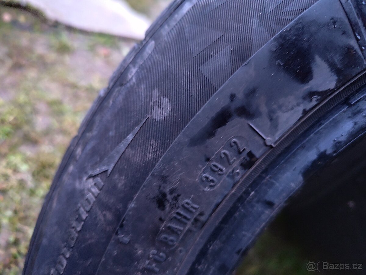 Zimní pneu 235/55/17 - 5