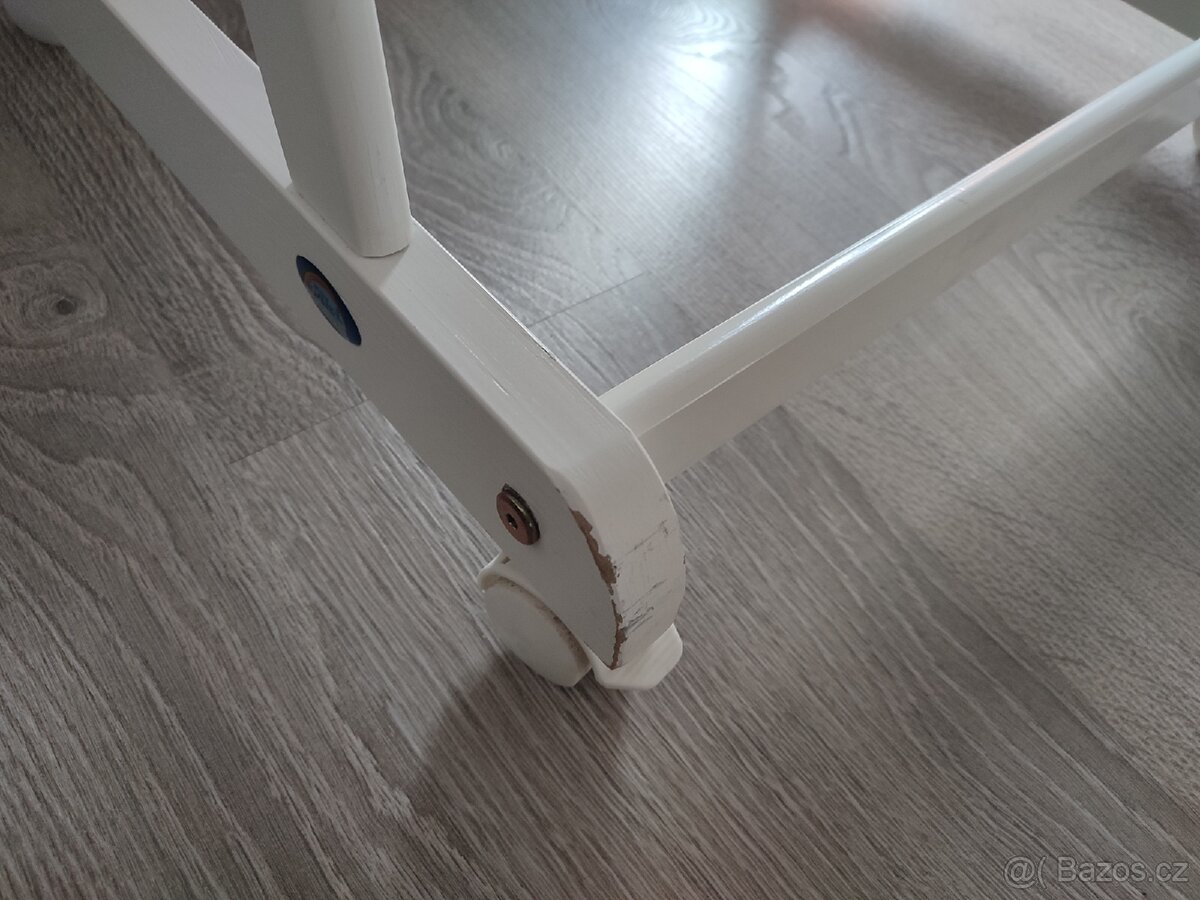 Proutena postylka na koleckach - 5