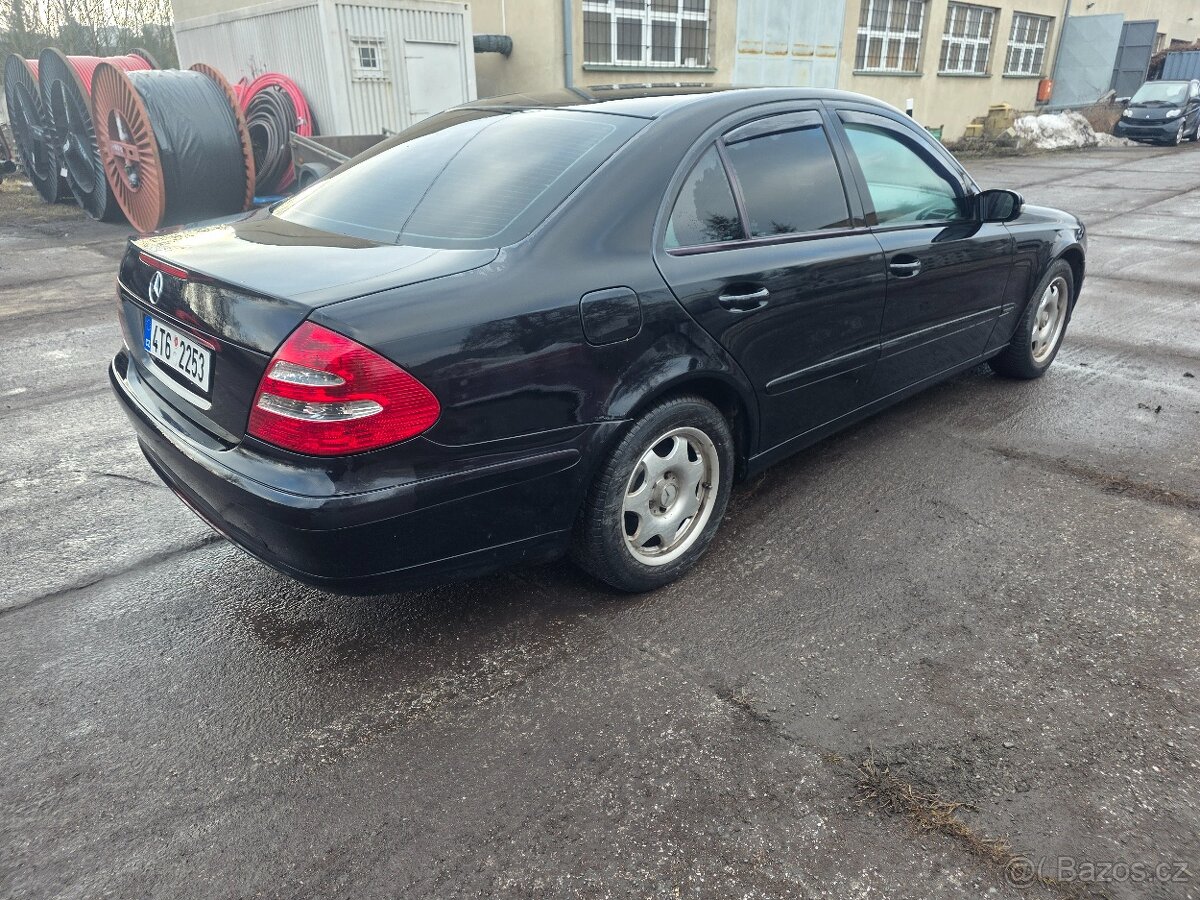 Prodám Mercedes E220 cdi PEVNÁ CENA - 5