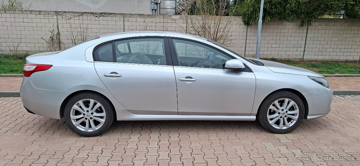 Renault Latitude 2.0dci - 5