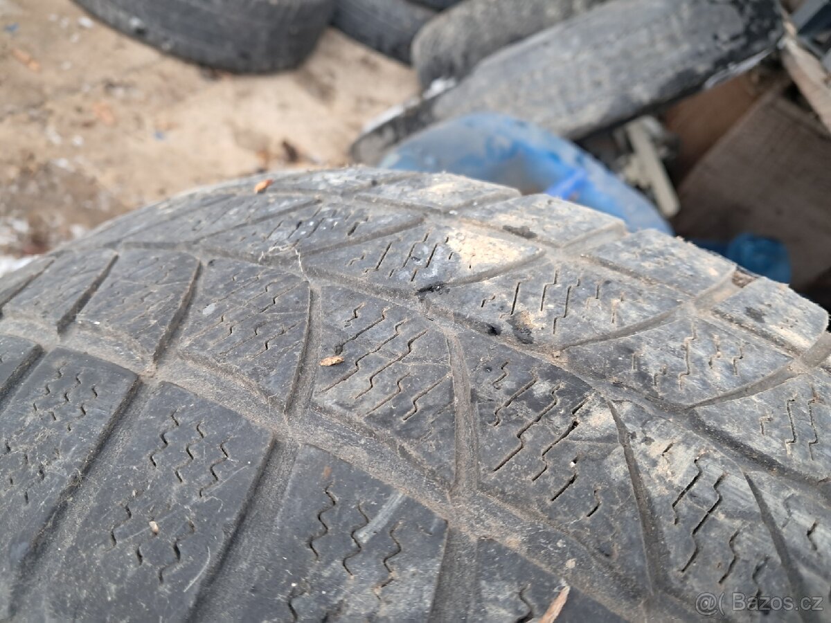 Pneu 185/65r14 - 5