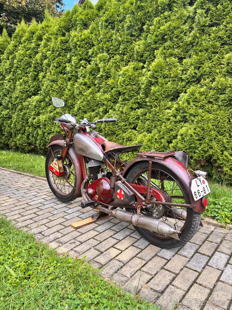 JAWA 250 SPECIÁL - 5