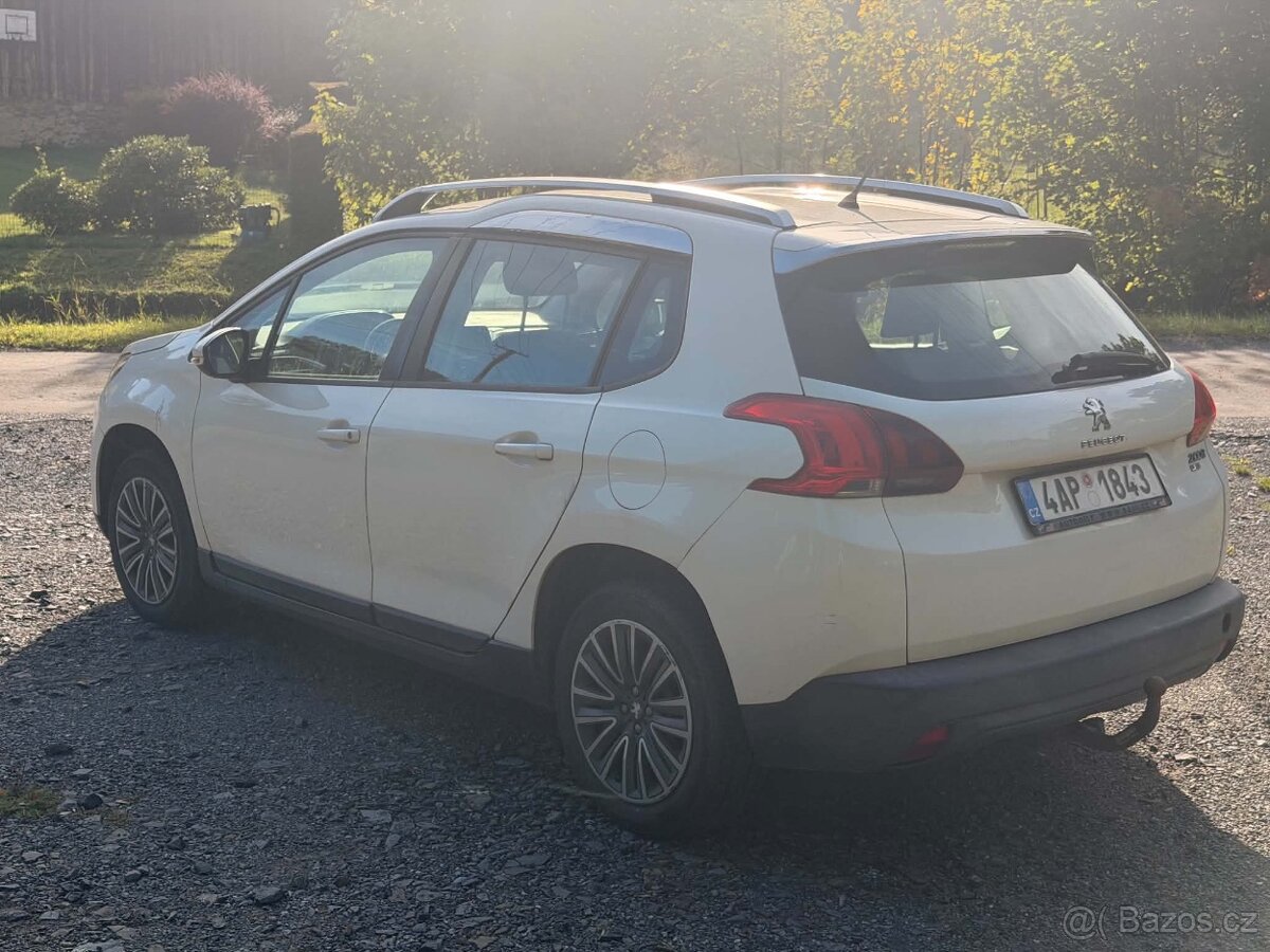 Peugeot 2008 - 5