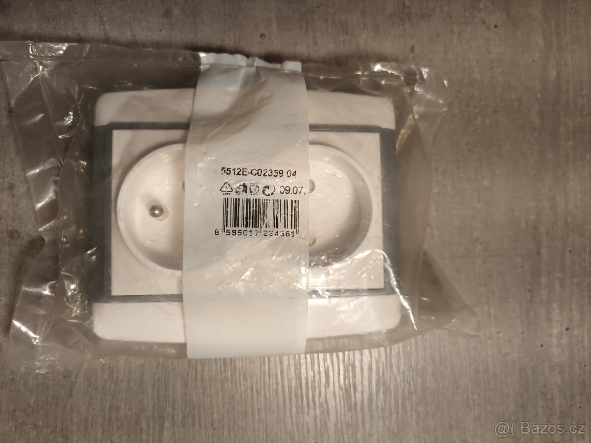 ABB Element/Time Dvojzásuvka + jednorámečky + jednozásuvka - 5