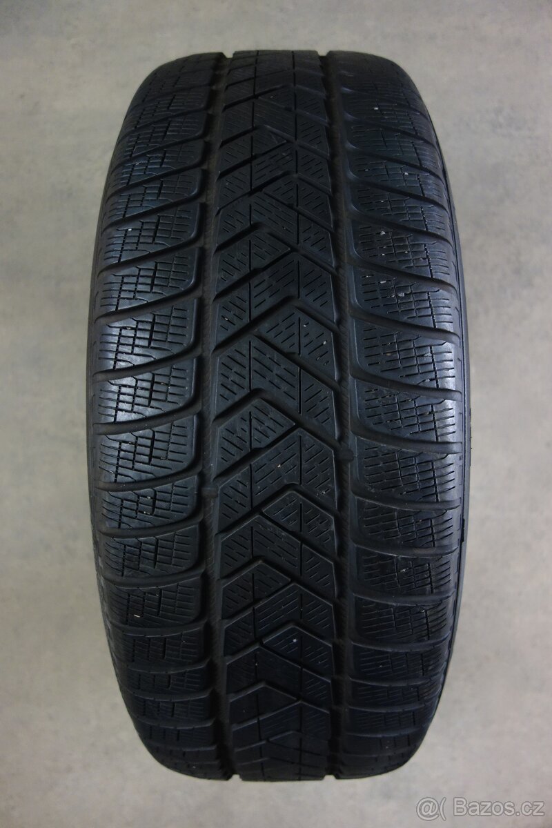 Range Rover Velar alu kola 5x108 255/50/20 XL zimní, čidla