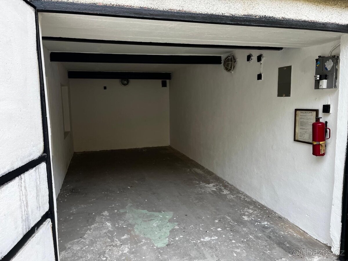 Prodej garáže Chomutov - 5