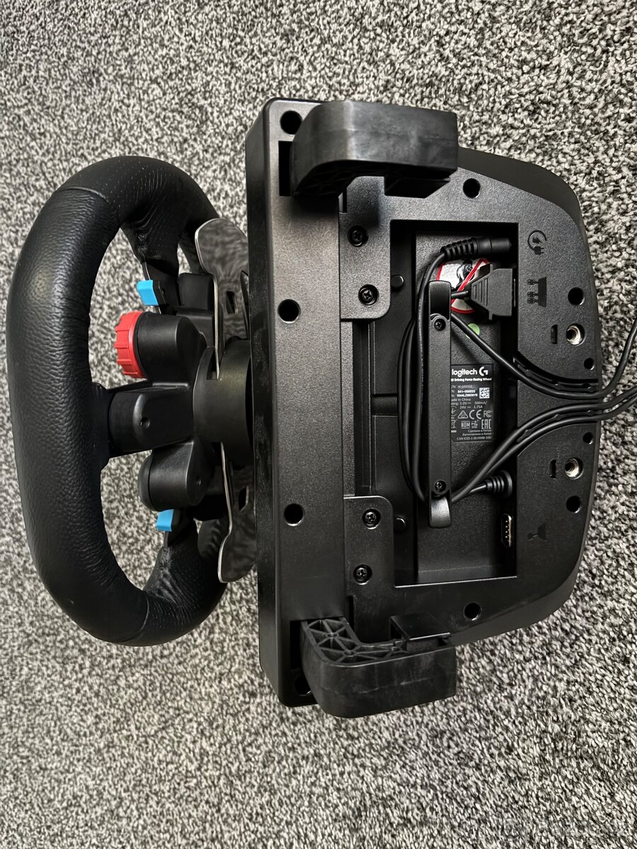 Logitech G29 Driving Force – volant + pedály - 5