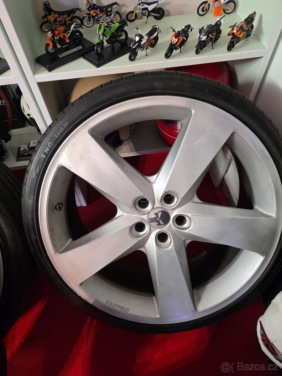 STARTECH 5X114,3 R22 + PNEU - 5