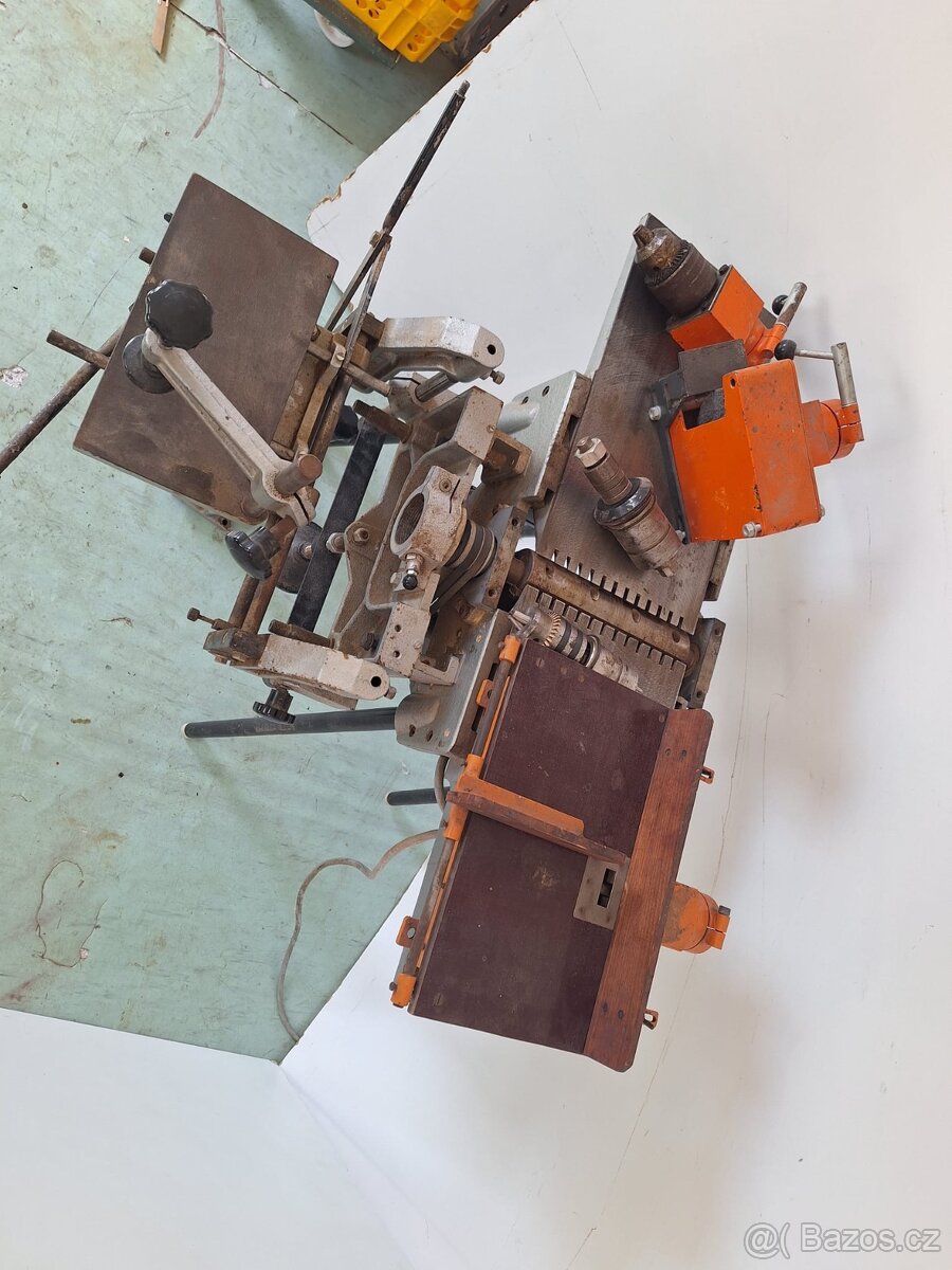 KDR 250 víceoperační stroj - 5