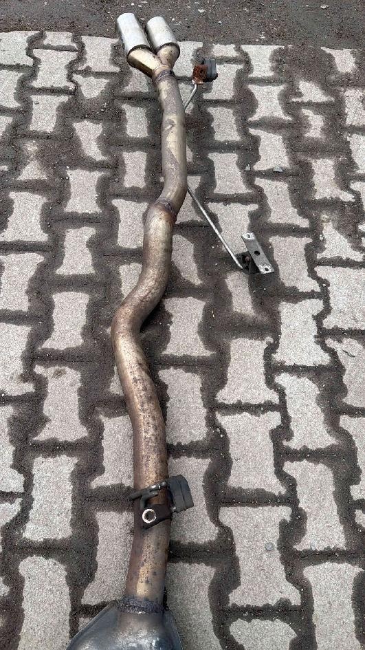 BMW E60 530I VÝFUK - 5