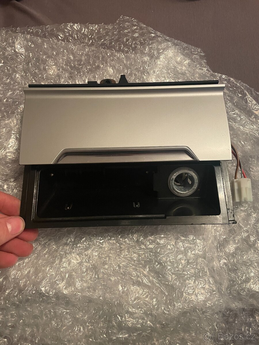 vw passat B8 rámečky - 5