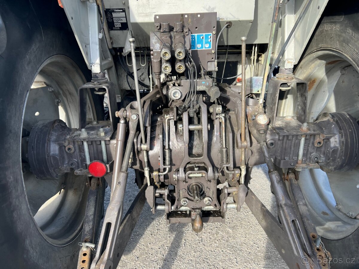 Traktor Massey Ferguson 390 - 5