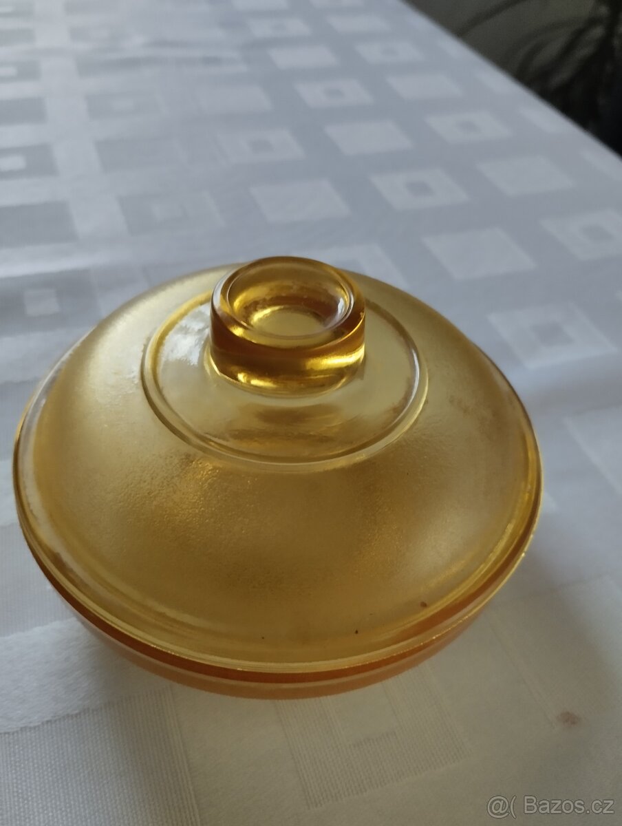 Retro dóza-V.Hanuš - 5