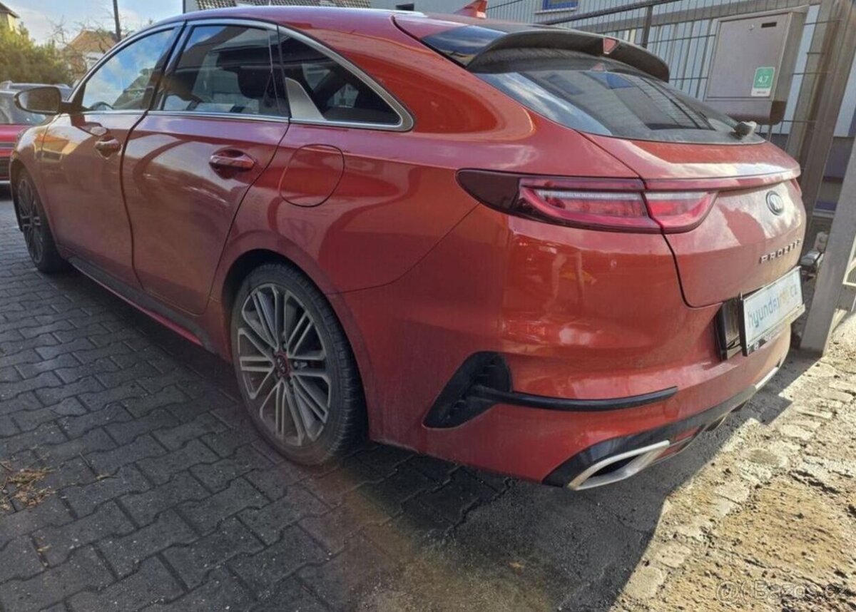Kia Procee´d 1.6-V ZÁRUCE-MAX.VÝBAVA-NAVI - 5