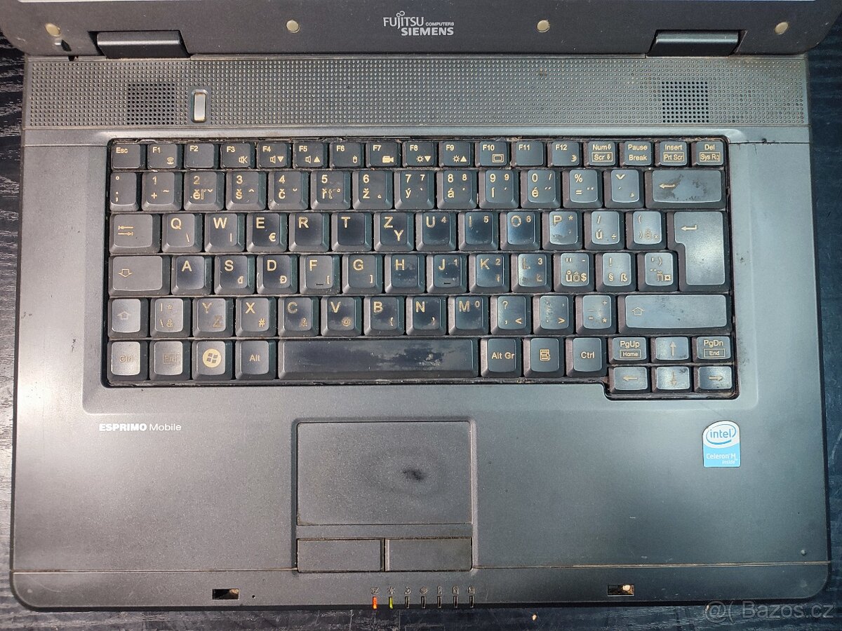 Fujitsu Esprimo Mobile - 5