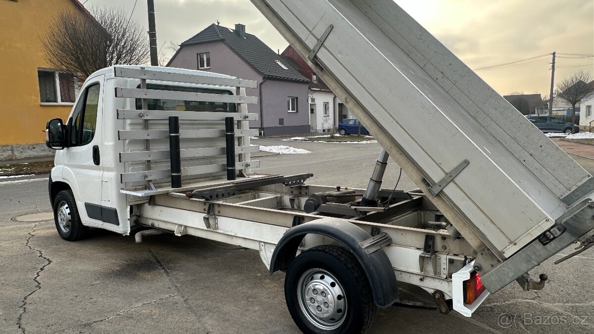 Peugeot Boxer, 2,2 HDI 3.STR SKLÁPĚČ 3,5t - 5