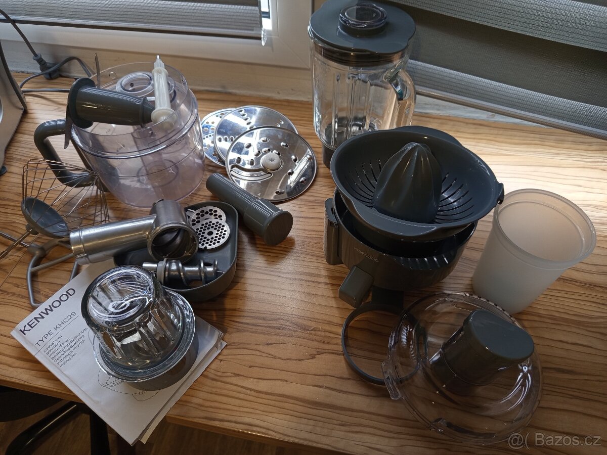 Kuchyňský robot Kenwood KHC29 - 5