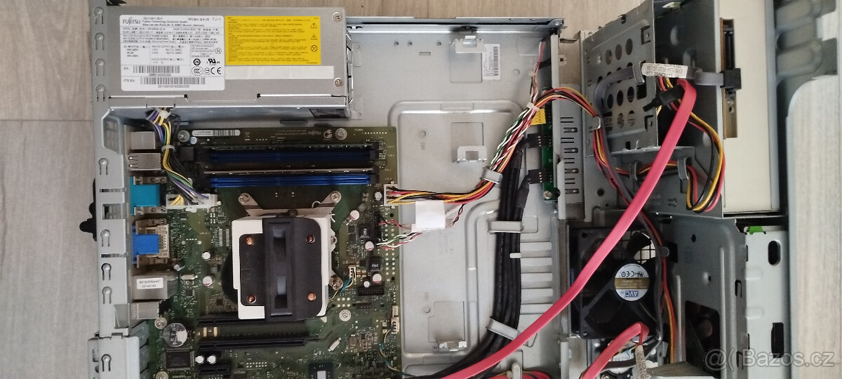 PC Fujitsu E720, WIN10, SSD, HDD, 6 GB RAM - 5