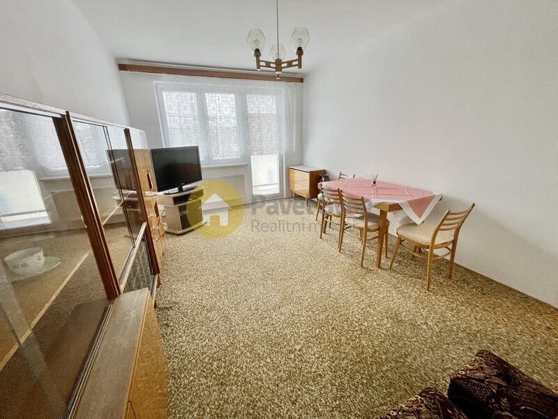 Pronájem bytu 2+1, 62 m2, lodžie, sklep, ul. Bezděkovská, St - 5