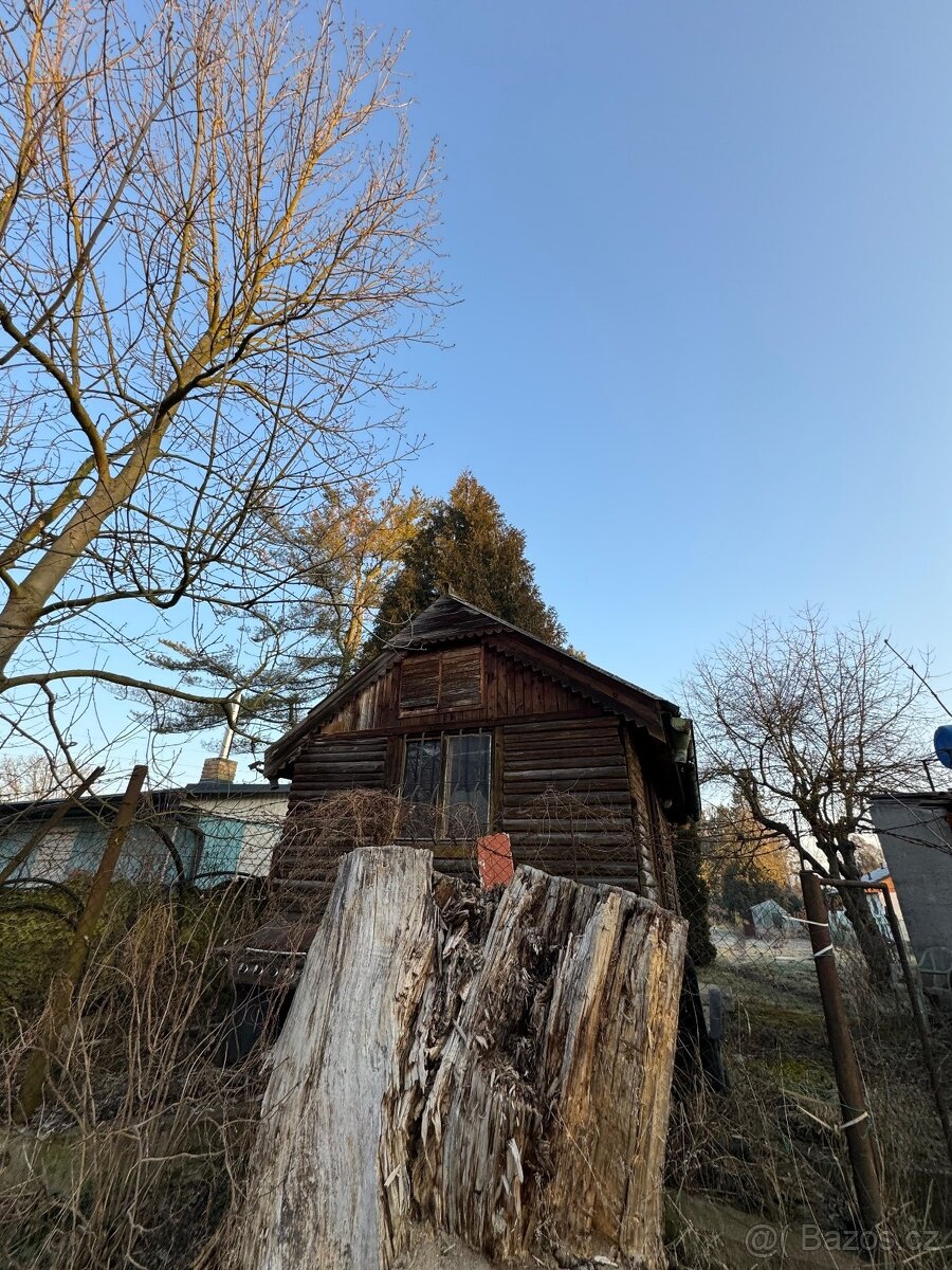 Prodej podílu 5/12 chaty 16 m², pozemek 1157 m² - 5