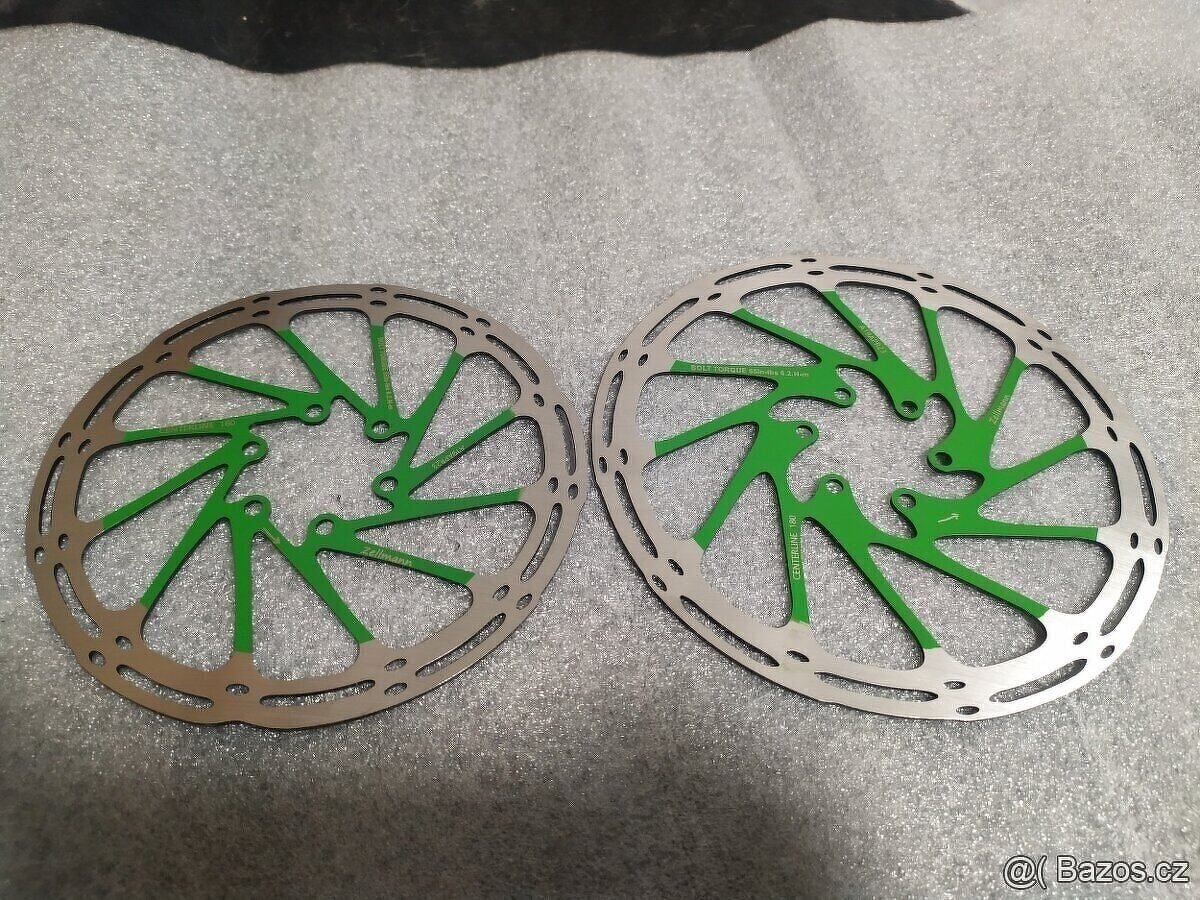 Brzdové kotouče uchycení 6der a C.L. maticí. - 5