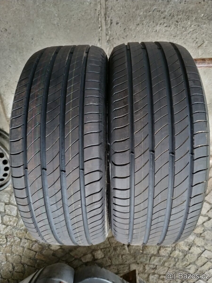 215/45/17 letni pneu MICHELIN a MAXXIS 215/45 R17 - 5