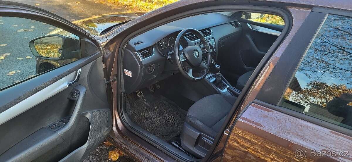 Škoda Octavia III 1.6 TDI Elegance Plus Tažné 2015 CZ-TOP - 5