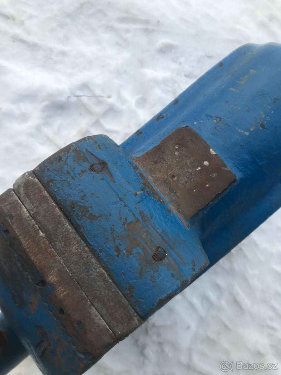 Zámečnický svěrák KSP - 5