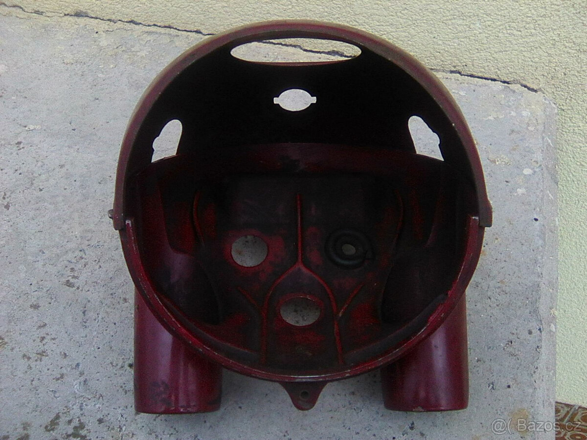 Jawa-čz 175/356-podsedlové plechy,kryty reflektoru a motoru. - 5