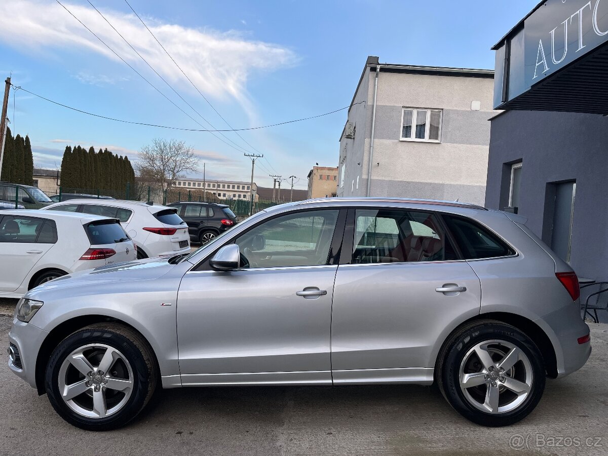 Audi Q5 2.0 TDI S-Line Quattro = 125kW, A/T, Navi, F1 = - 5