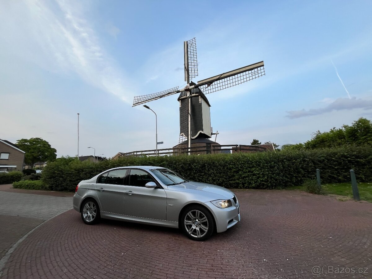 BMW E90 330i - Kobra 11: sběratelský kus, původ ČR - 5