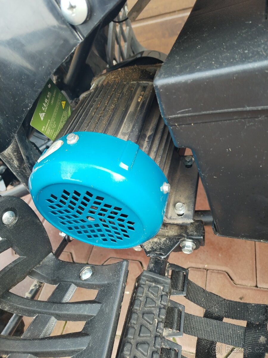 Dětská čtyřkolka - 5