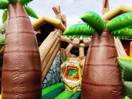 Nafukovací atrakce Opičí dráha - 5