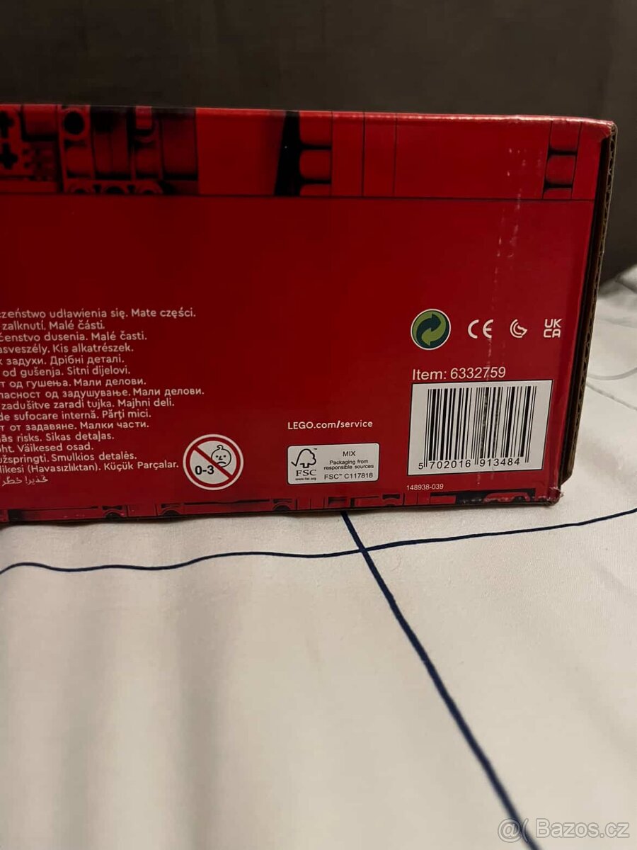 LEGO Ferrari 488 - 5