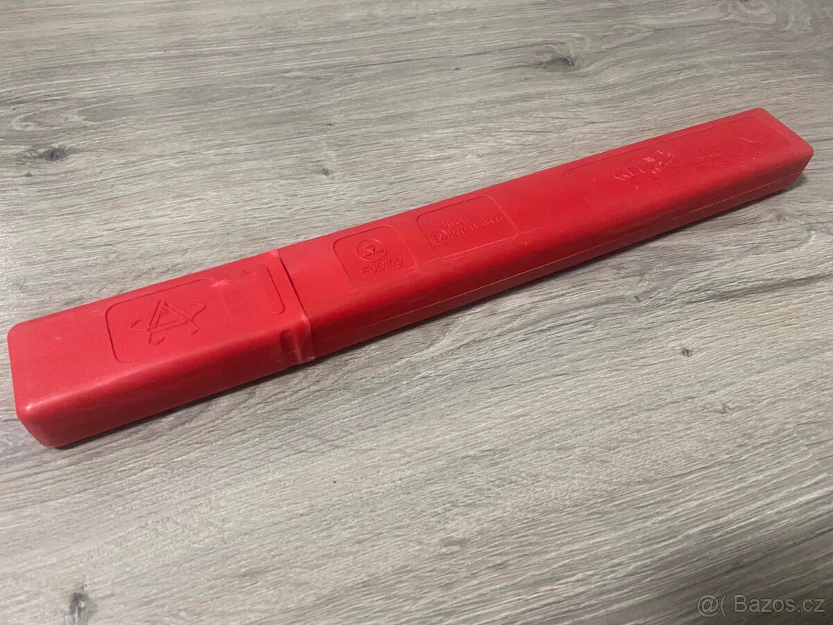 NOVÝ Výstražný trojúhelník do auta včetně pouzdra - 5