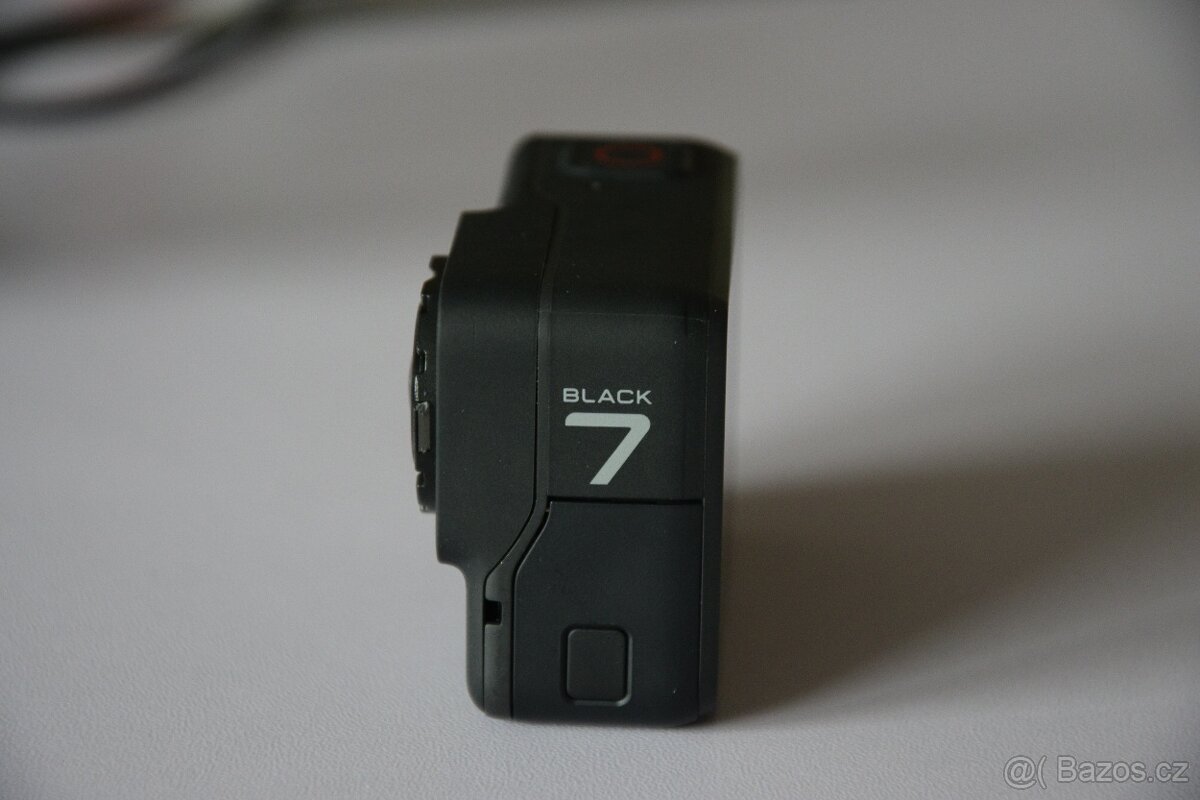 GoPro Hero 7 Black + příslušenství - 5