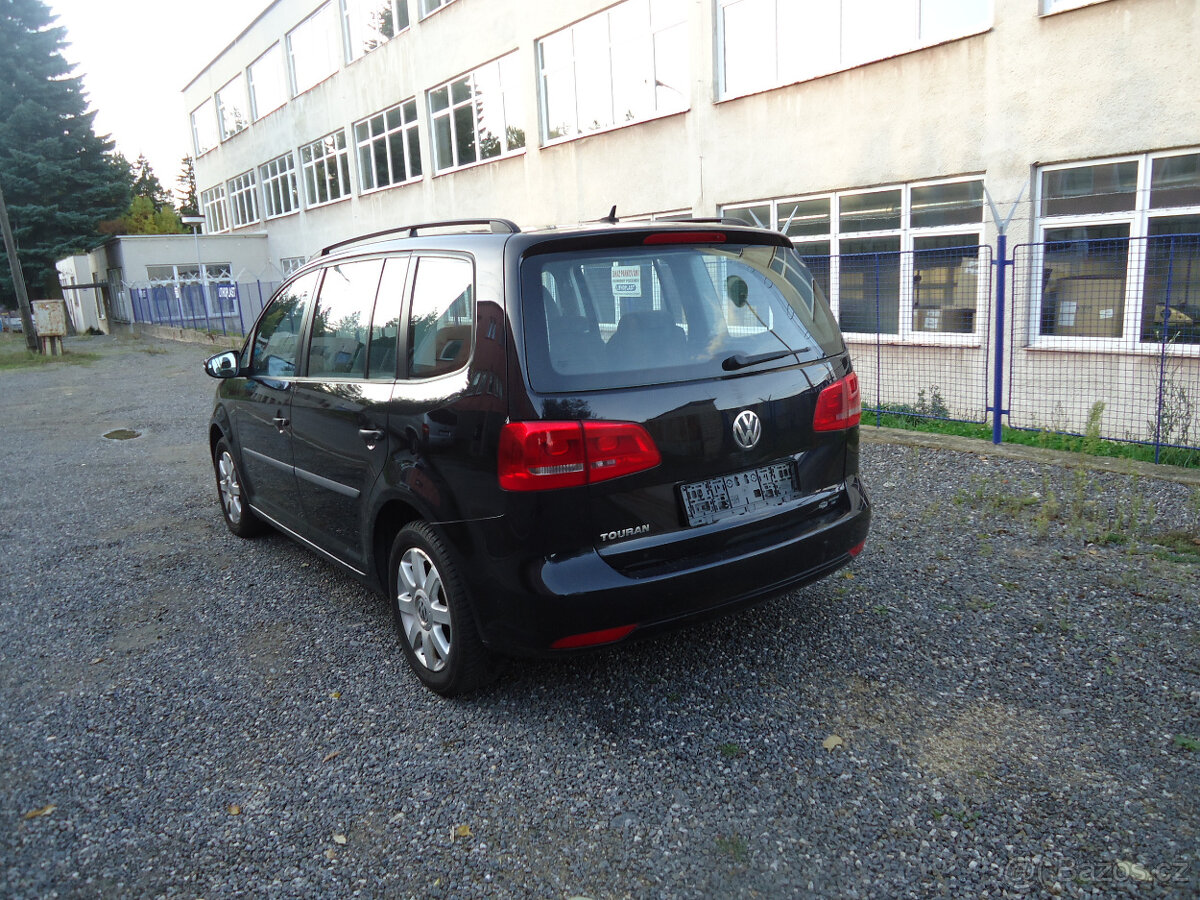 VW Touran 1,2 TSi 77 KW, MODEL 2012 - 5