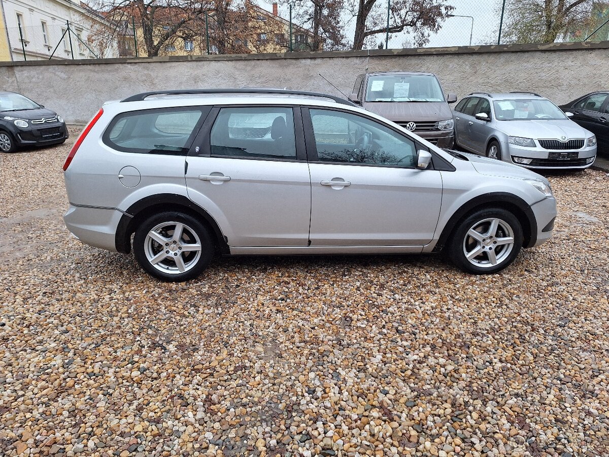Ford Focus 1.6 TDCi 80KW Kombi, Ghia, Klima - 5