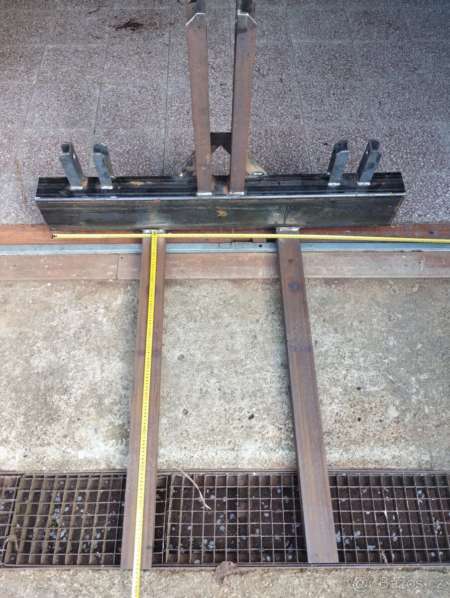 Vidle VZV traktor paletizační - 5