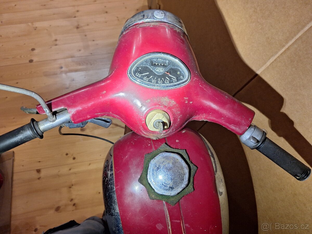 Jawa 250 559 panelka bez TP - 5