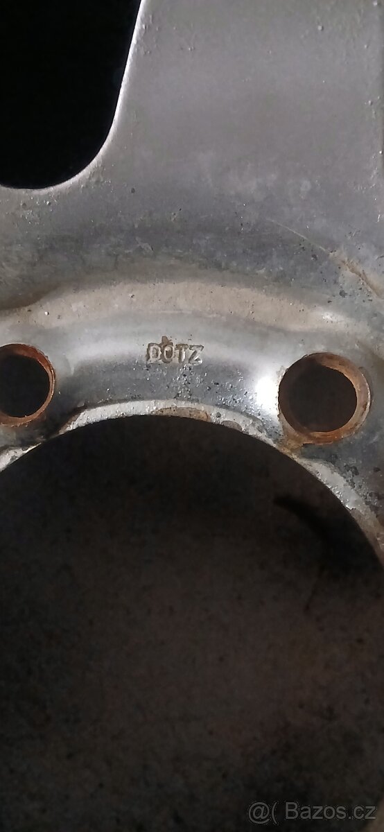 Koupím disk DOTZ 15x7J ET 12 - 5