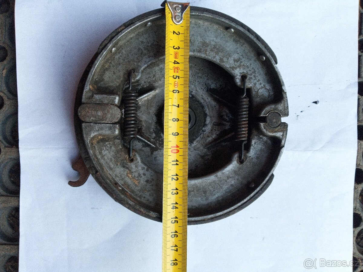 Štít Jawa pérák - 5