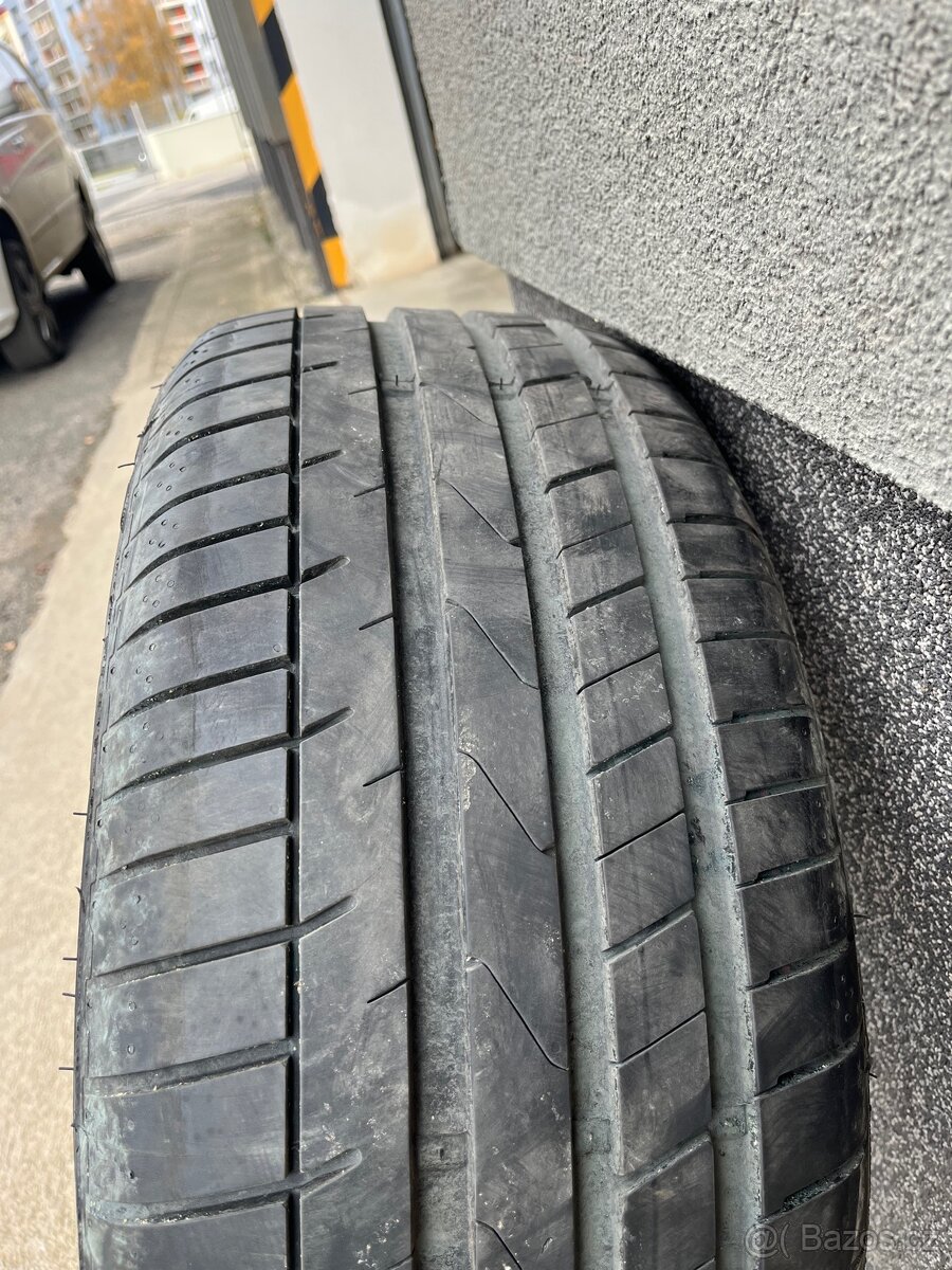 1 KUS Letní pneu 235/50 R18 - 5