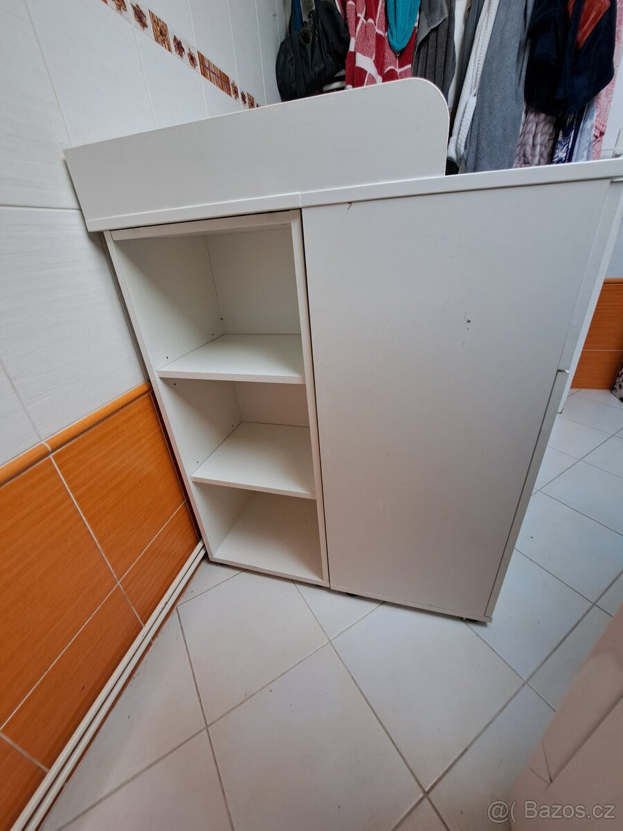 Přebalovací pult - 5