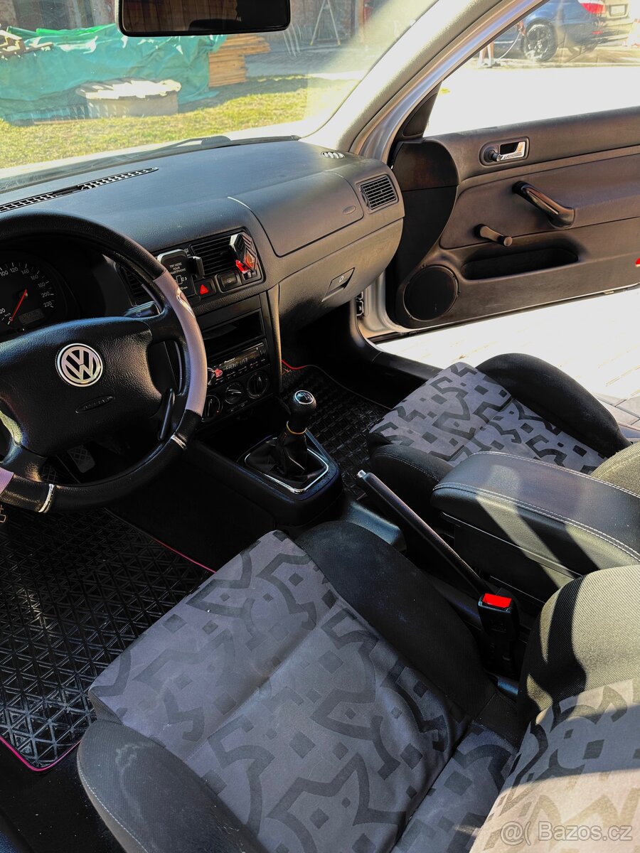 Volkswagen Golf 4 - 5