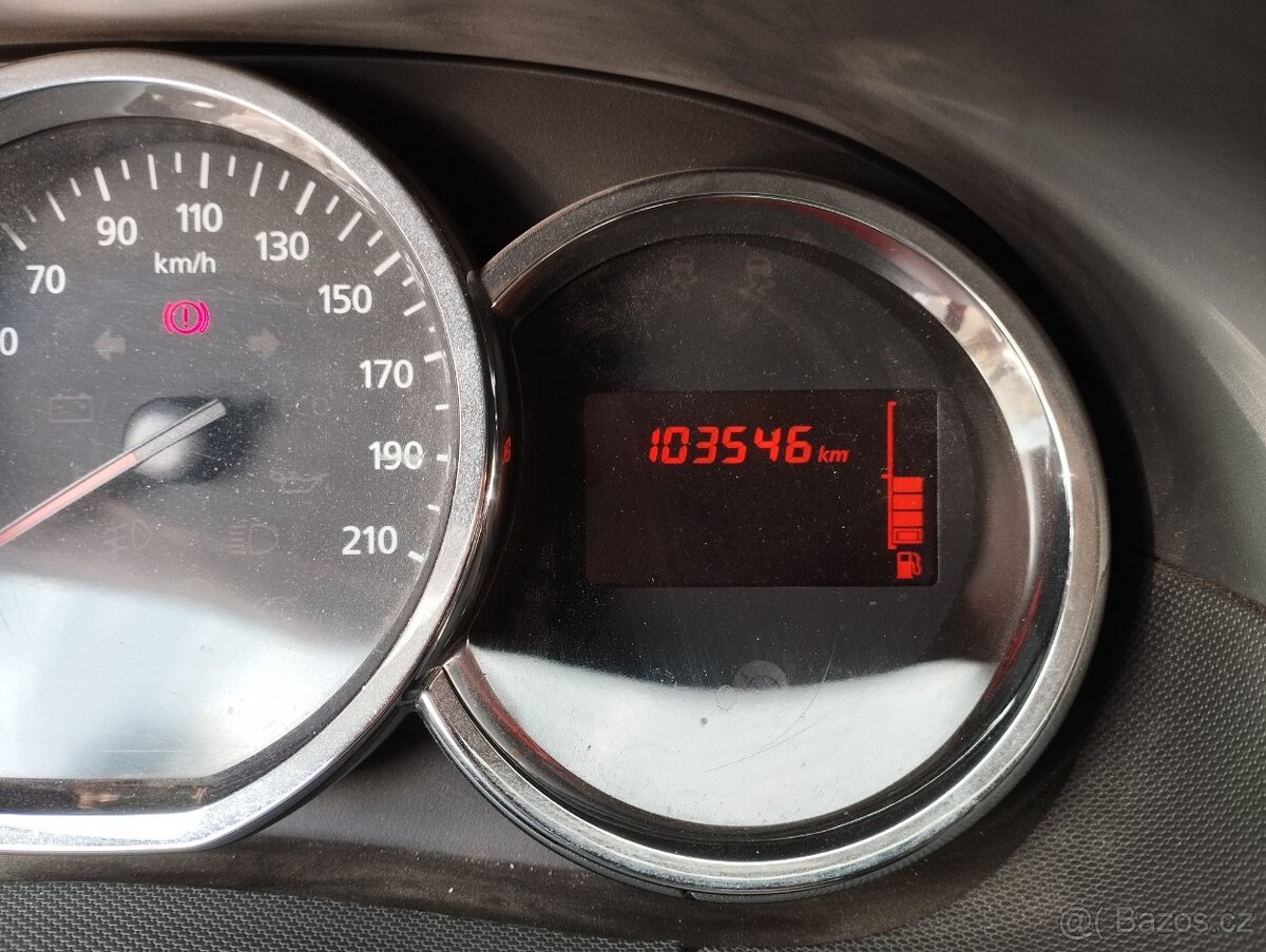 Dacie Duster 2015 - 5