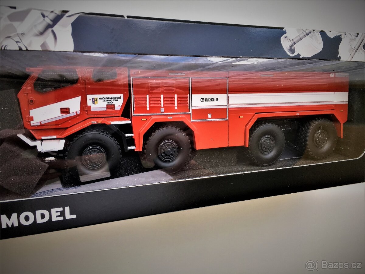 Model TATRA T815-7 8x8 CZS 40 "TITAN" Kaden 1/43 - 5