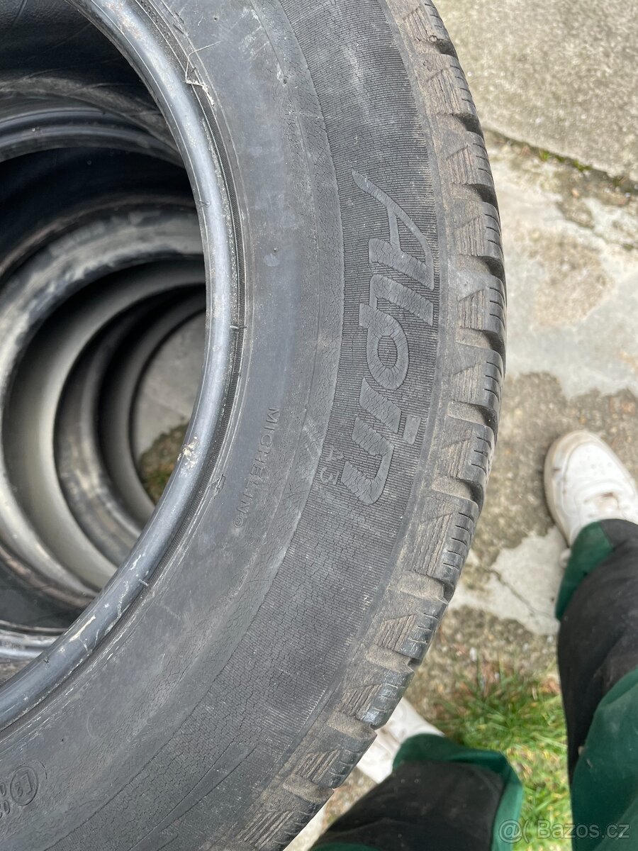 Zimní 195/65 R15 - 5