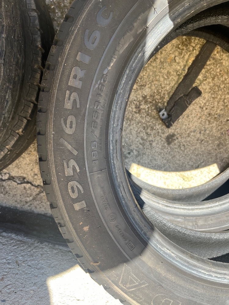 195/65R16C - 5